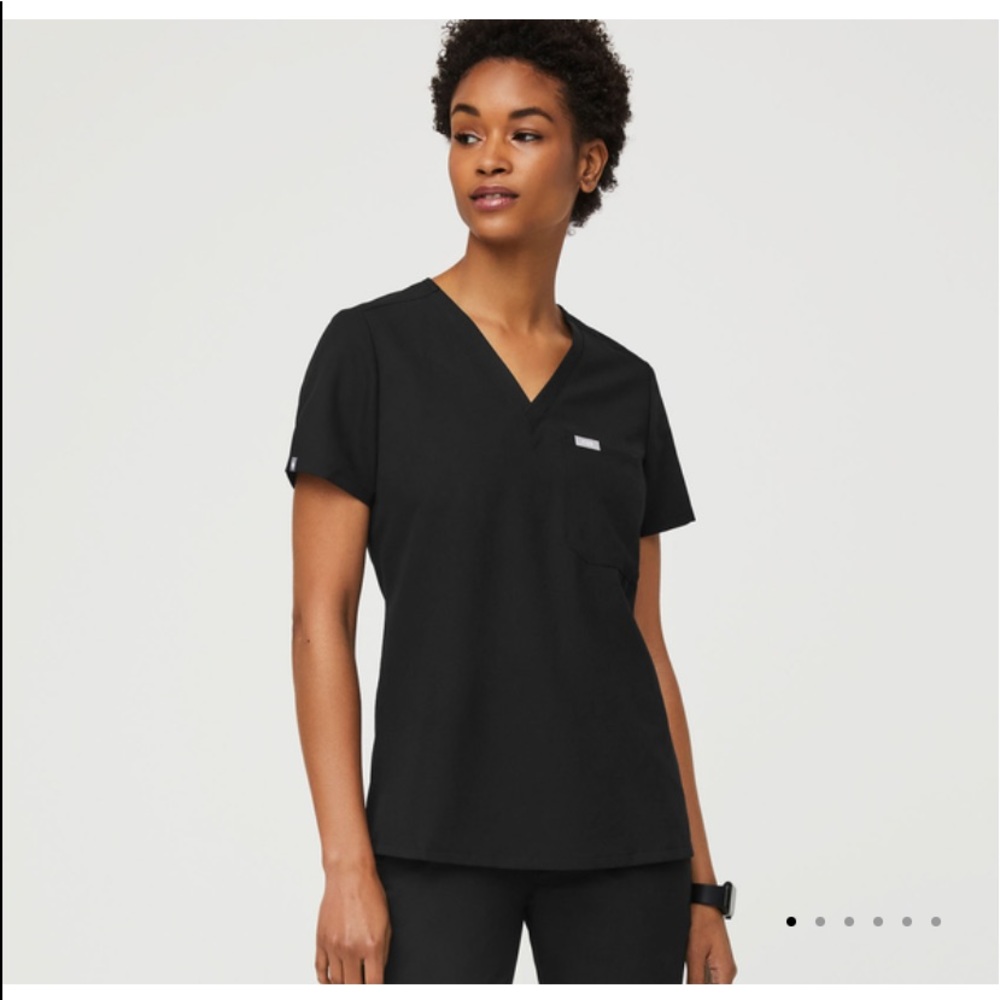 Figs Catarina scrub top
